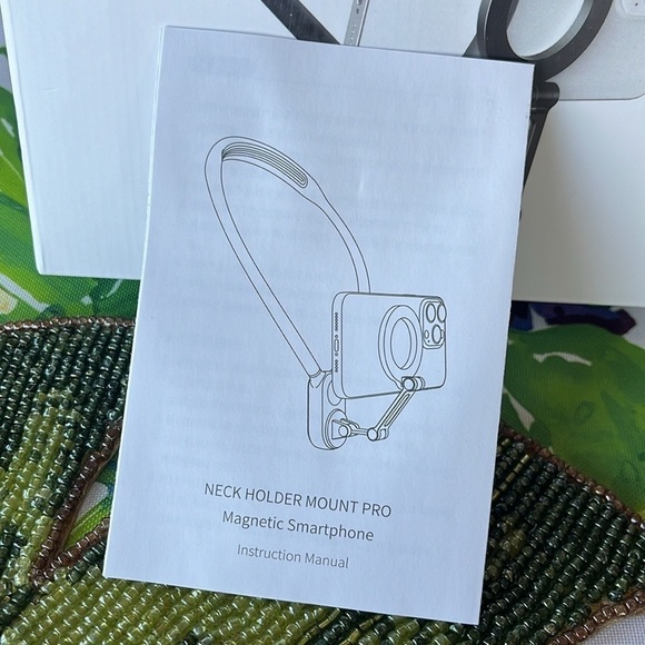 Brand New 3-in-1 Neck Phone Holder Magnetic Chest Mount GoPro Recording Magsafe - Picture 13 of 14